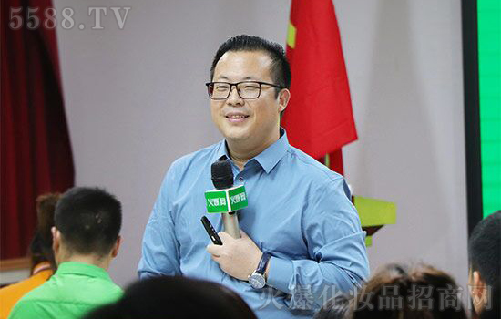 創(chuàng)新管理,獨辟蹊徑!《老板三十六技》打造,讓企業(yè)績效倍增! 創(chuàng)新管理,獨辟蹊徑!《老板三十六技》打造,讓企業(yè)績效倍增!