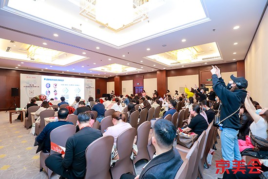 HI(y)[(hu)AM]ĻLI(y)ƪ£