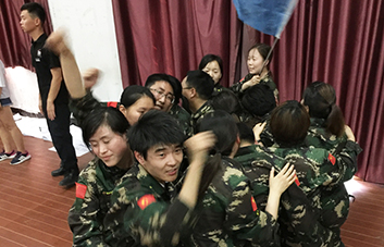 ׷wF(tun)꠶(qing)